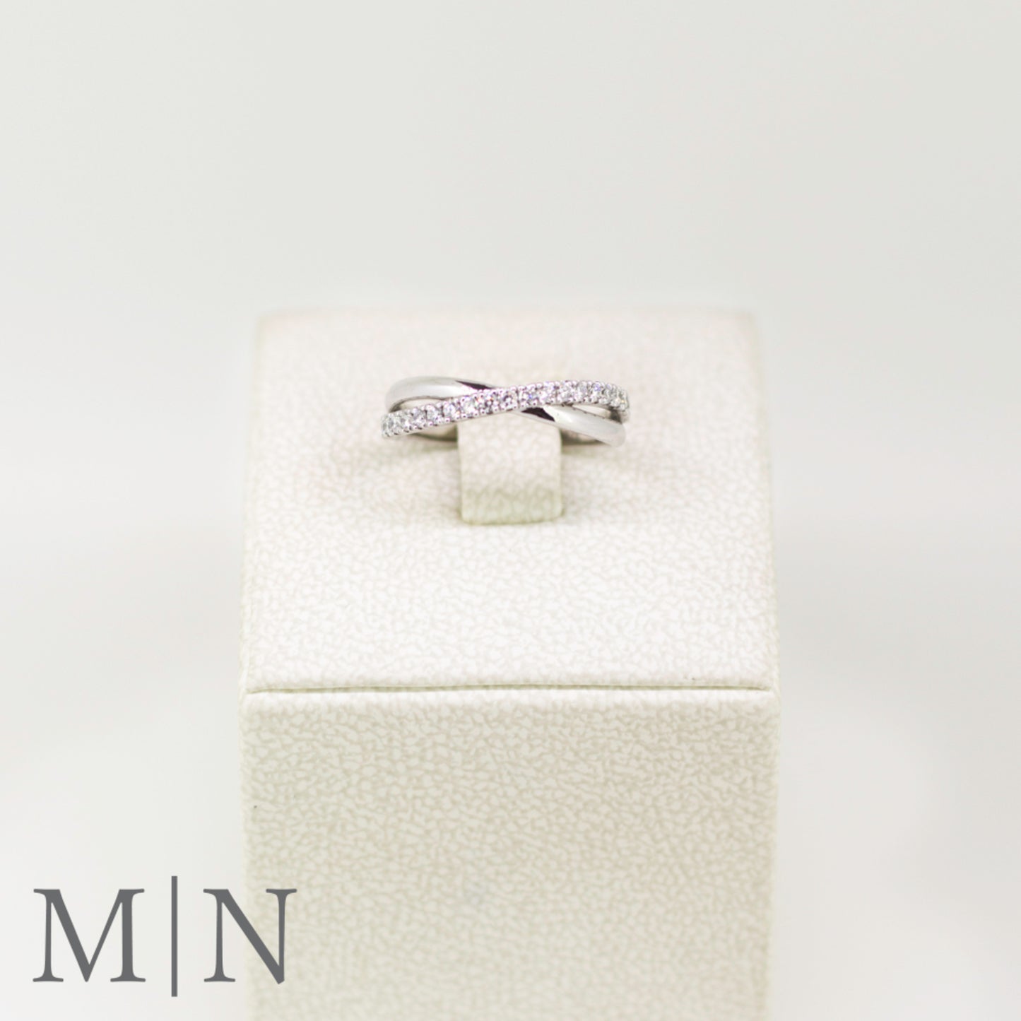 White Gold & Diamond Twist Ring